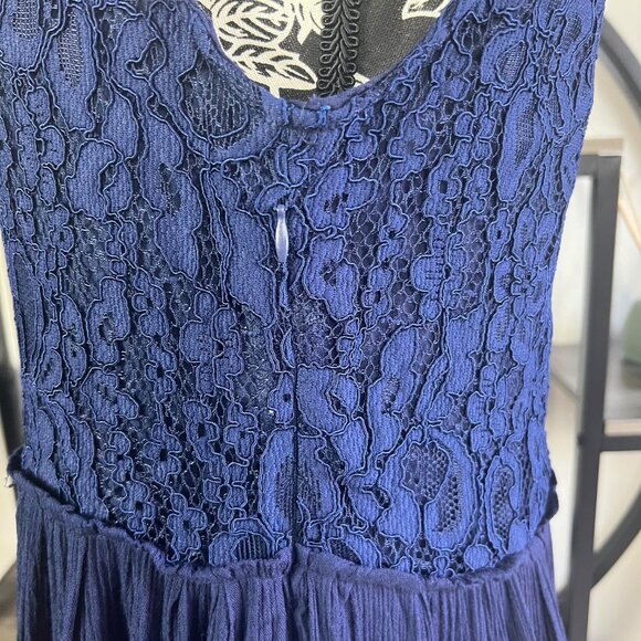 Hayden | Midnight Blue Chiffon Lace Mini Dress | M - Picture 4 of 8